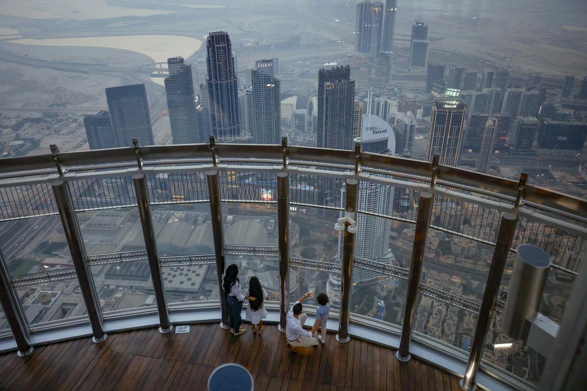 Burj Khalifa At the Top (Level 124 - 125)
